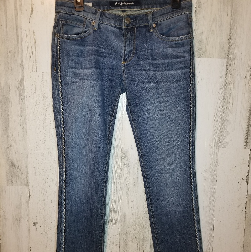 Driftwood Embroidered Jean's